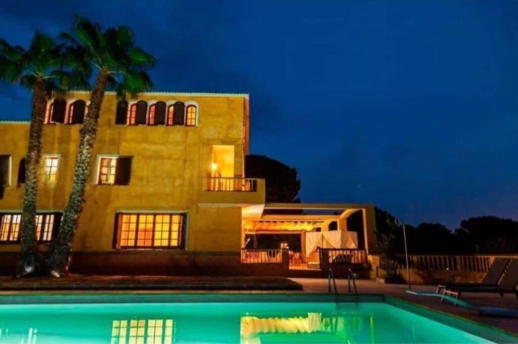 Villa Golf Sitges Біланоба-і-ла-Жалтру Екстер'єр фото