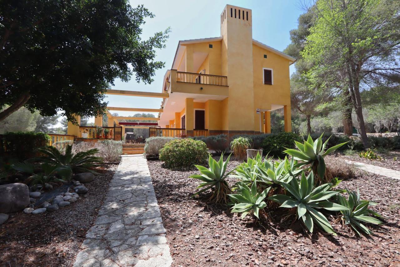 Villa Golf Sitges Біланоба-і-ла-Жалтру Екстер'єр фото