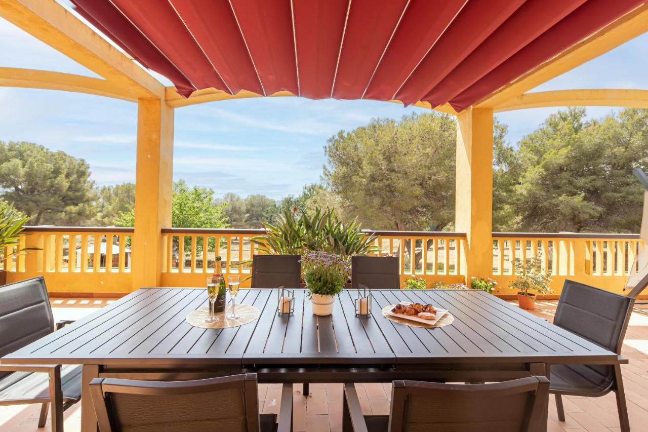 Villa Golf Sitges Біланоба-і-ла-Жалтру Екстер'єр фото
