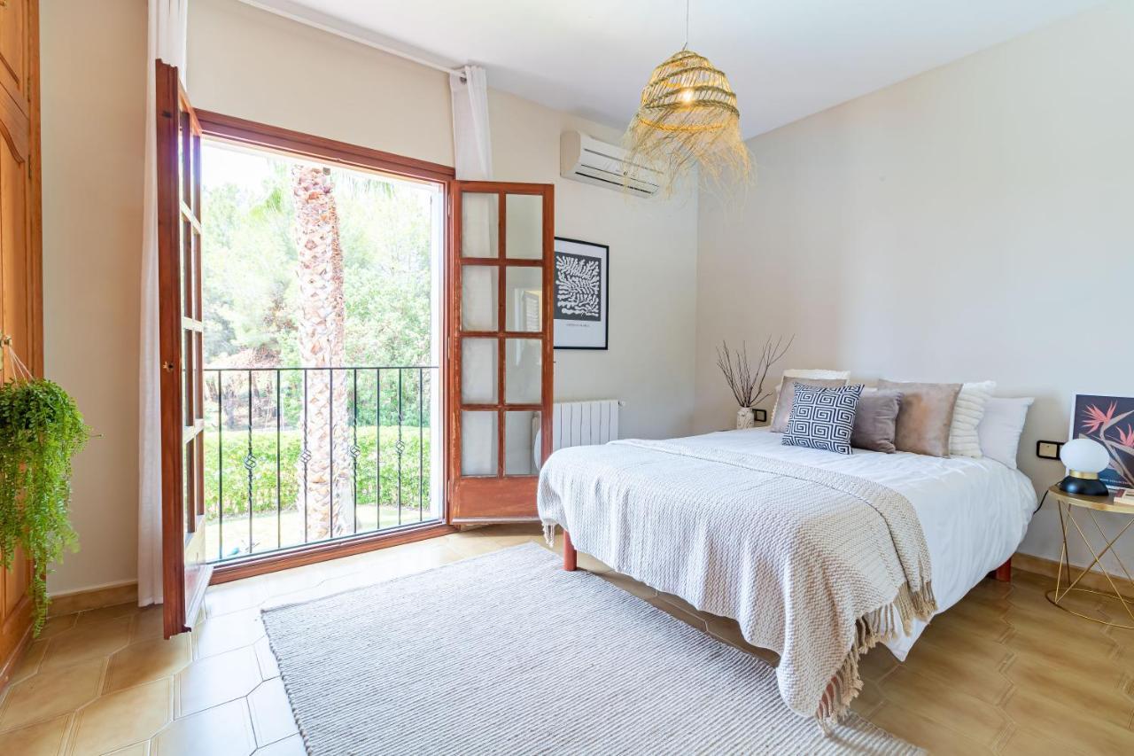 Villa Golf Sitges Біланоба-і-ла-Жалтру Екстер'єр фото